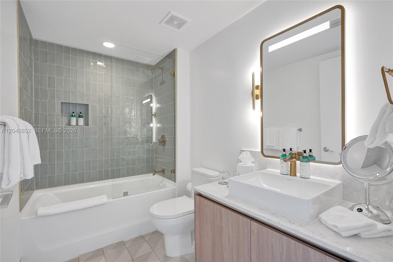 159 NE 6th St # 3916, Miami, FL 33132 photo 7