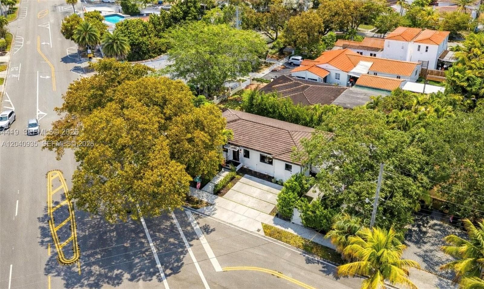 375 SW 32nd Rd, Miami, FL 33129 photo 9