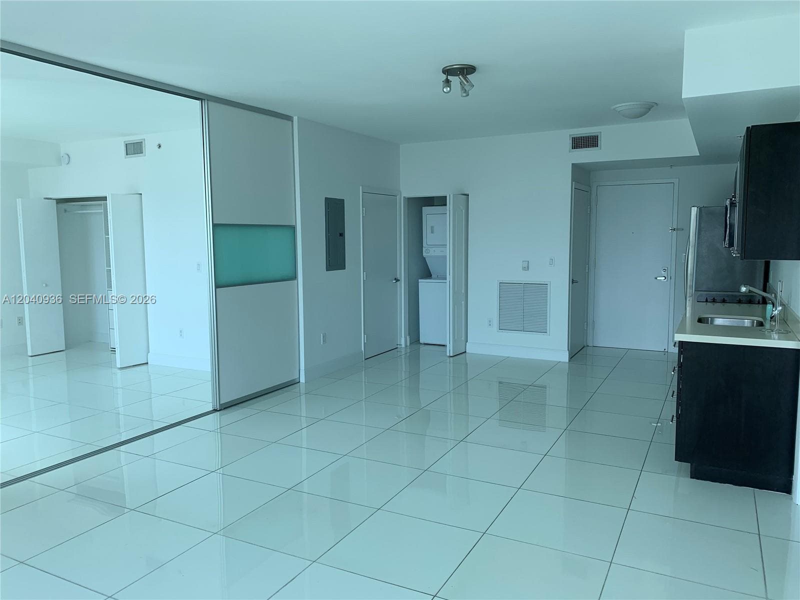 90 SW 3rd St # 3610, Miami, FL 33130 photo 7