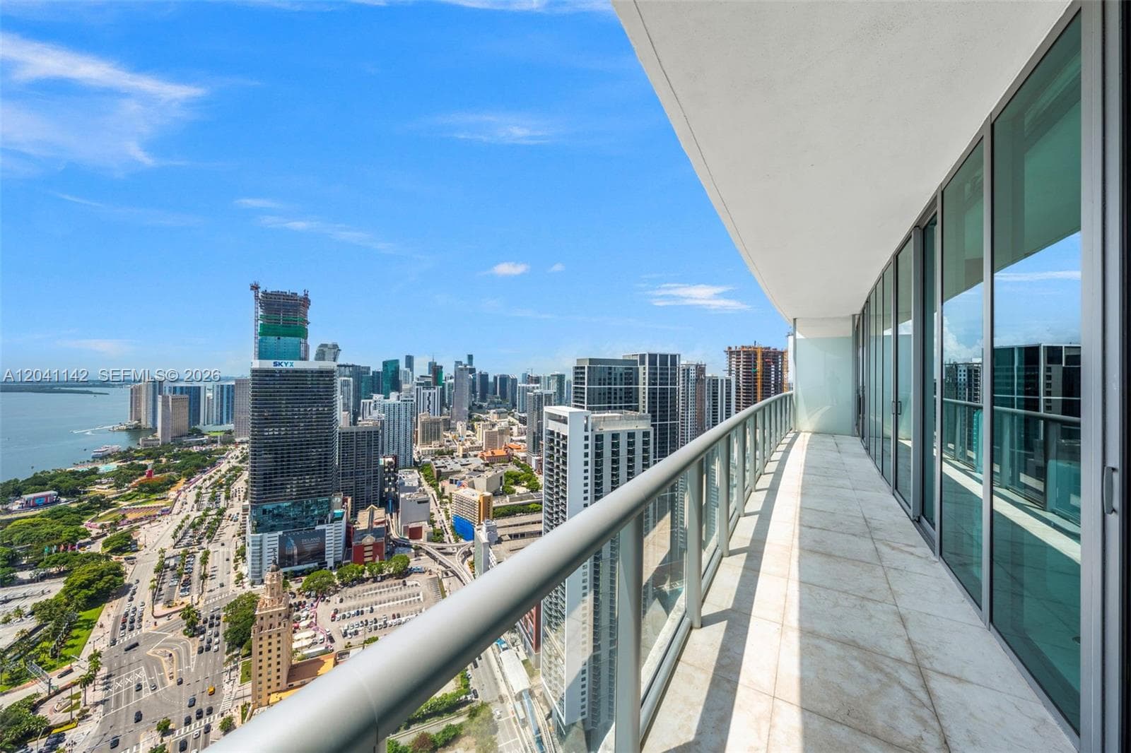 888 Biscayne Blvd # 5404, Miami, FL 33132 photo 8