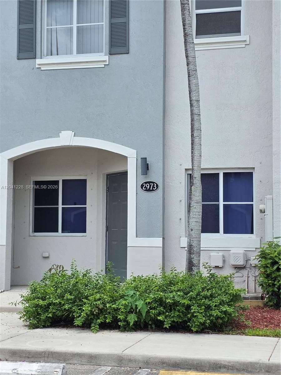2973 SE 15th Ter, Homestead, FL 33035 photo 3