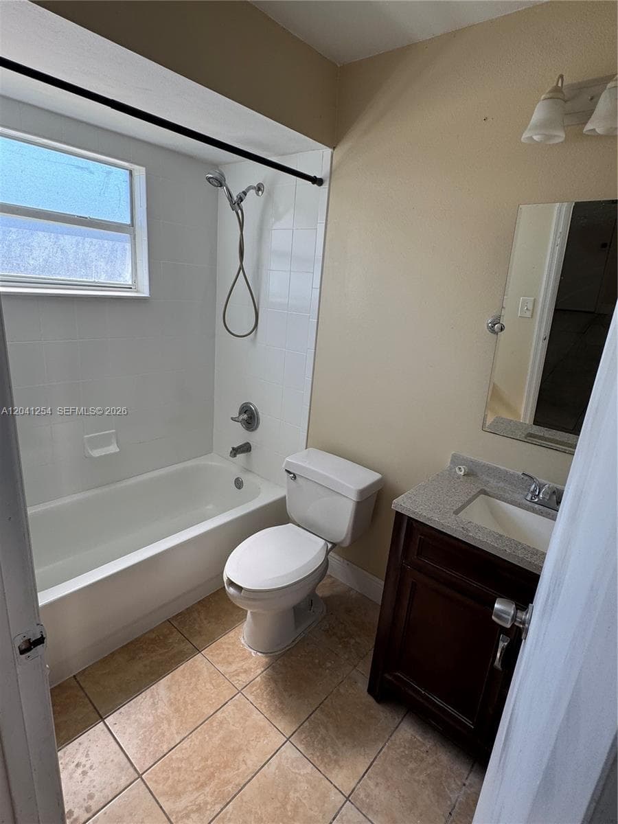 2399 Harbor Town Drive, Other City - In The State Of Florida, FL 34744 photo 11
