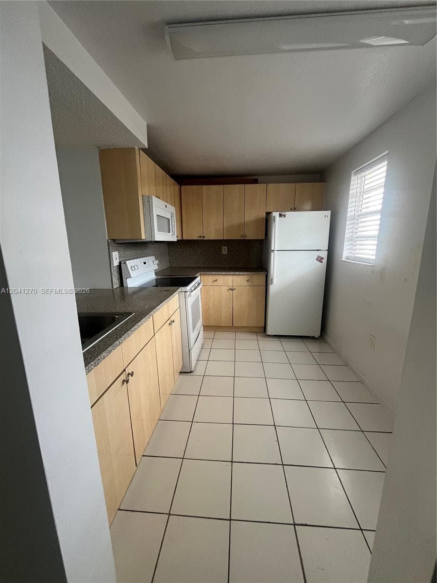 14170 SW 84th St # 203-F, Miami, FL 33183 photo 9