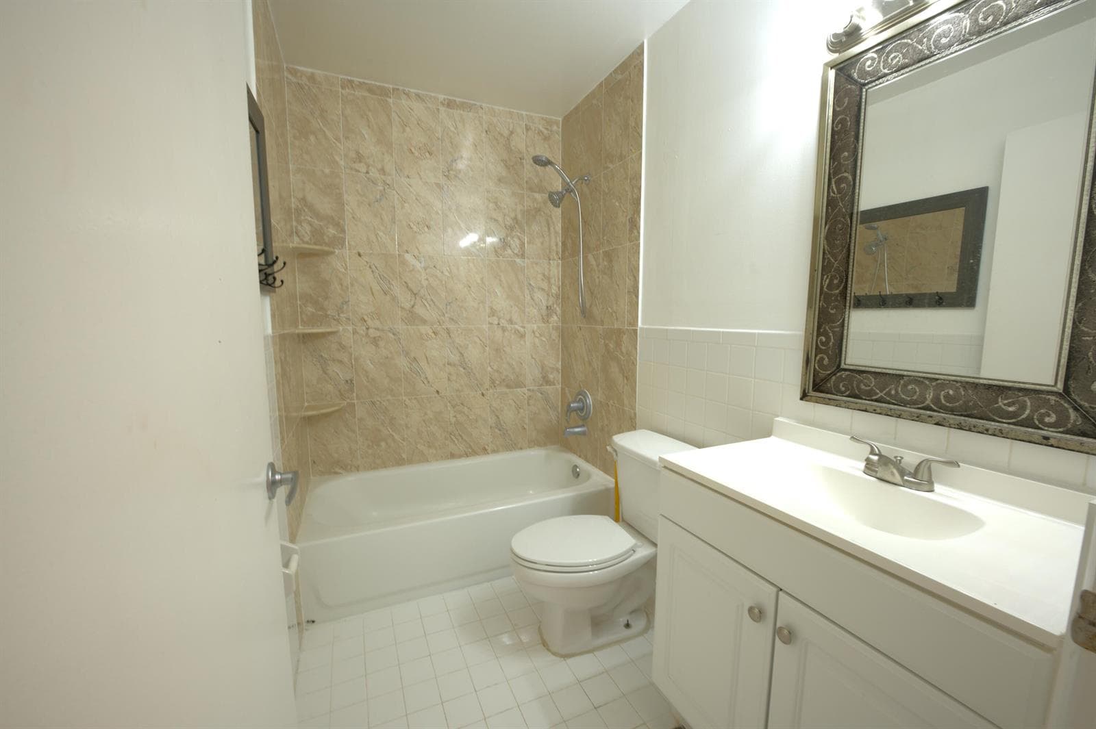 1523 Meadows Circle W, Boynton Beach, FL 33436 photo 8