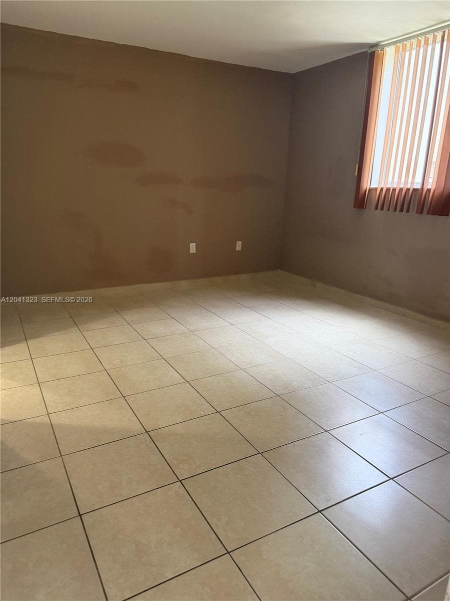 10090 NW 80th Ct # 1241, Hialeah Gardens, FL 33016 photo 9