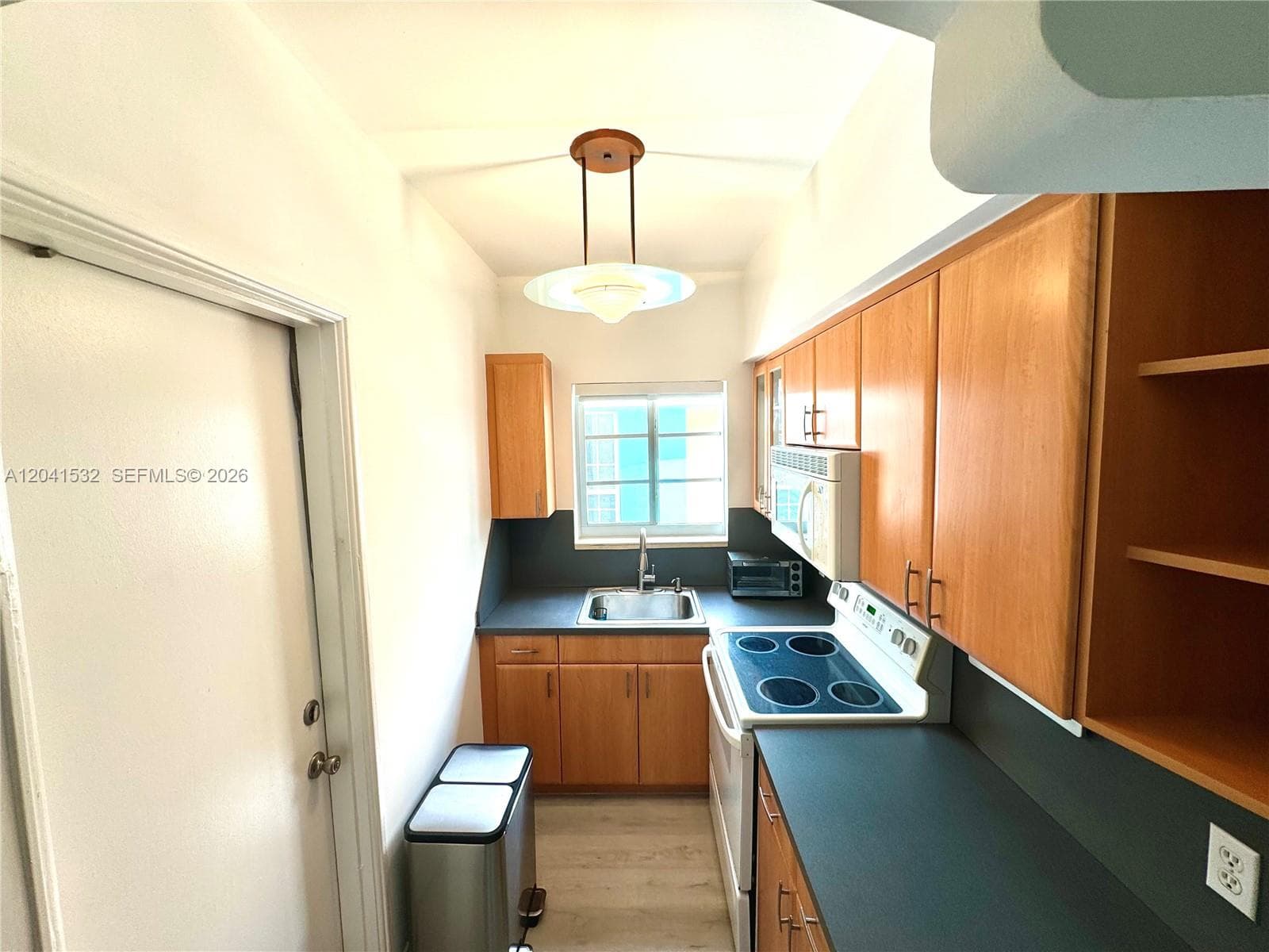 1341 Meridian Ave # 204, Miami Beach, FL 33139 photo 8