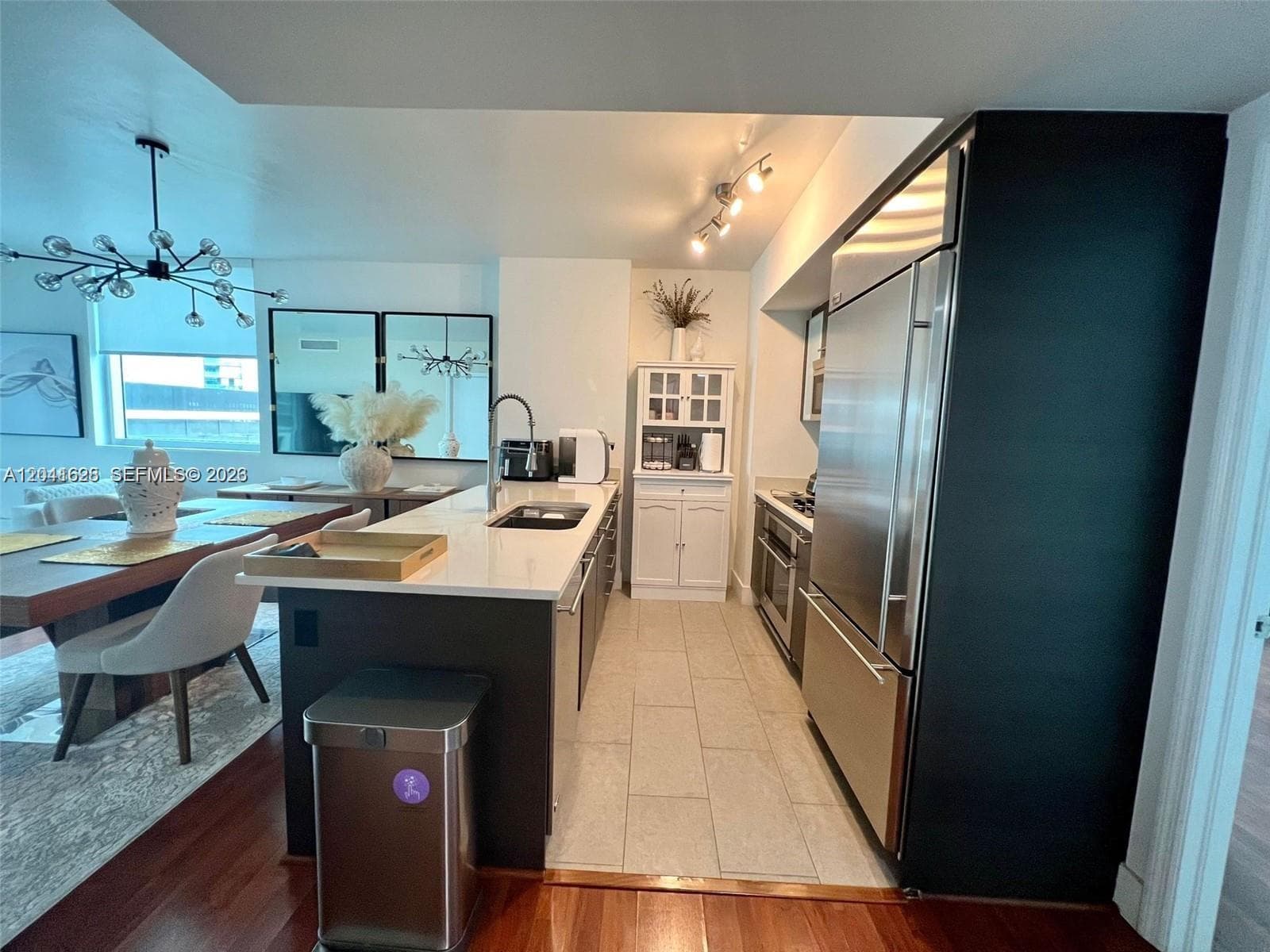 500 Brickell Ave # 1410, Miami, FL 33131 photo 8