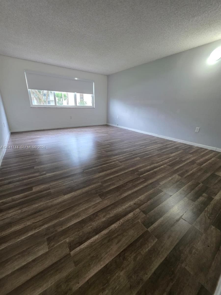 6930 Miami Gardens Dr # 1-209, Hialeah, FL 33015 photo 11