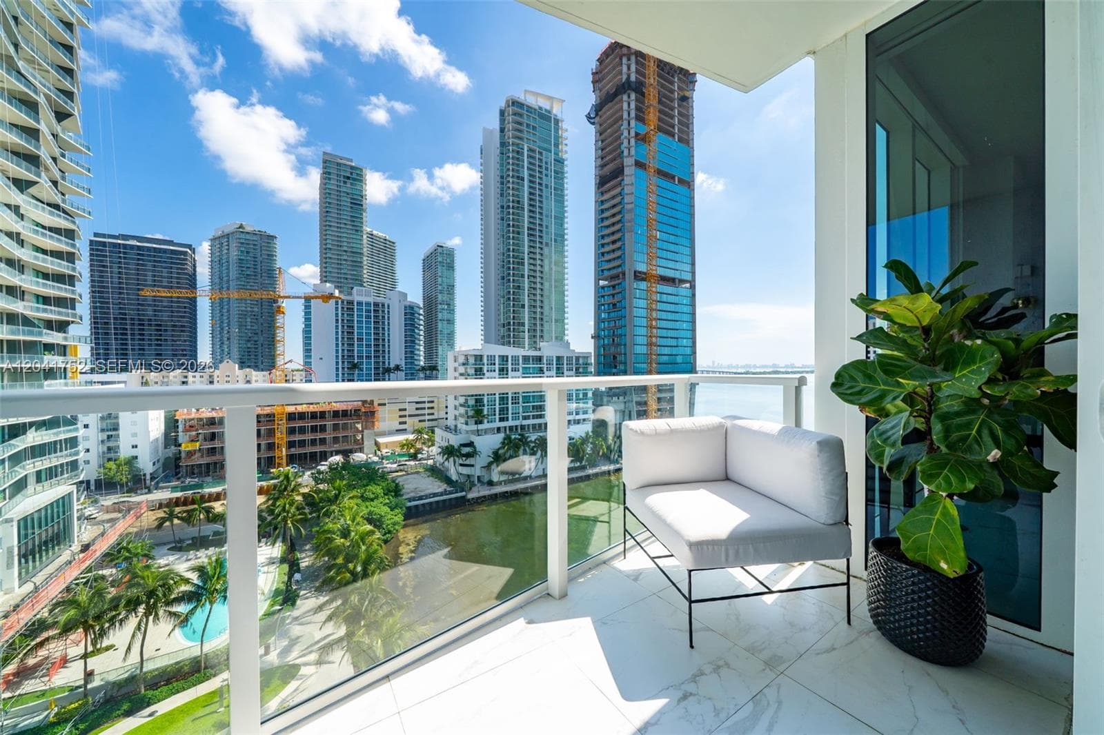 601 NE 27th St # 1001, Miami, FL 33137 photo 7