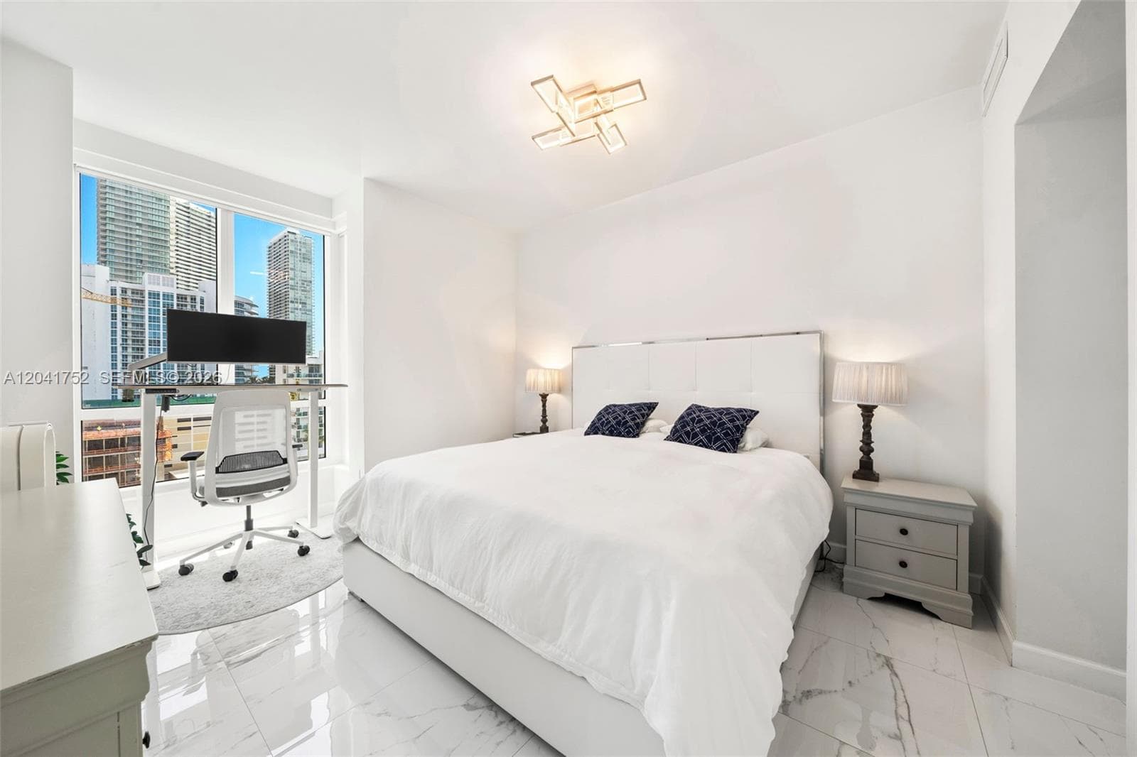 601 NE 27th St # 1001, Miami, FL 33137 photo 11