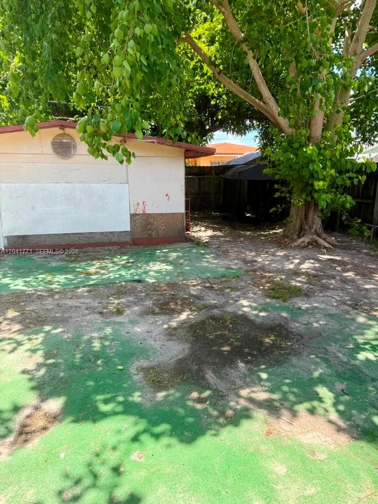 42 E 13th St, Hialeah, FL 33010 photo 9
