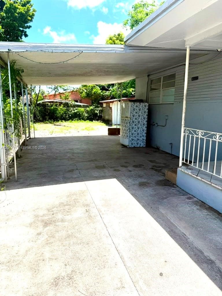 42 E 13th St, Hialeah, FL 33010 photo 4