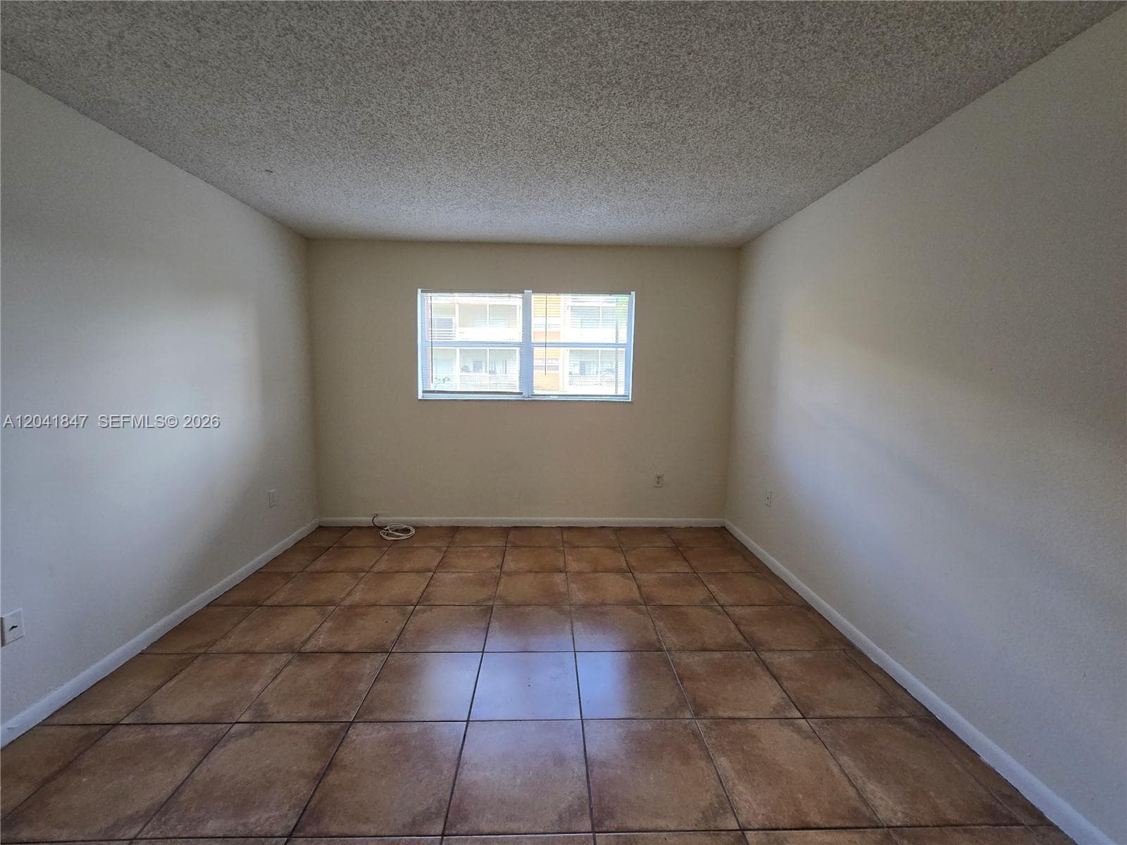 3600 NW 21st St # 103, Lauderdale Lakes, FL 33311 photo 11