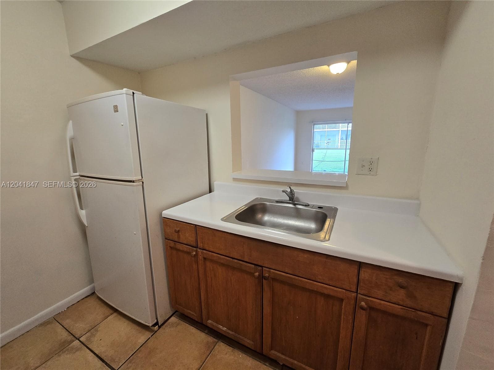 3600 NW 21st St # 103, Lauderdale Lakes, FL 33311 photo 8