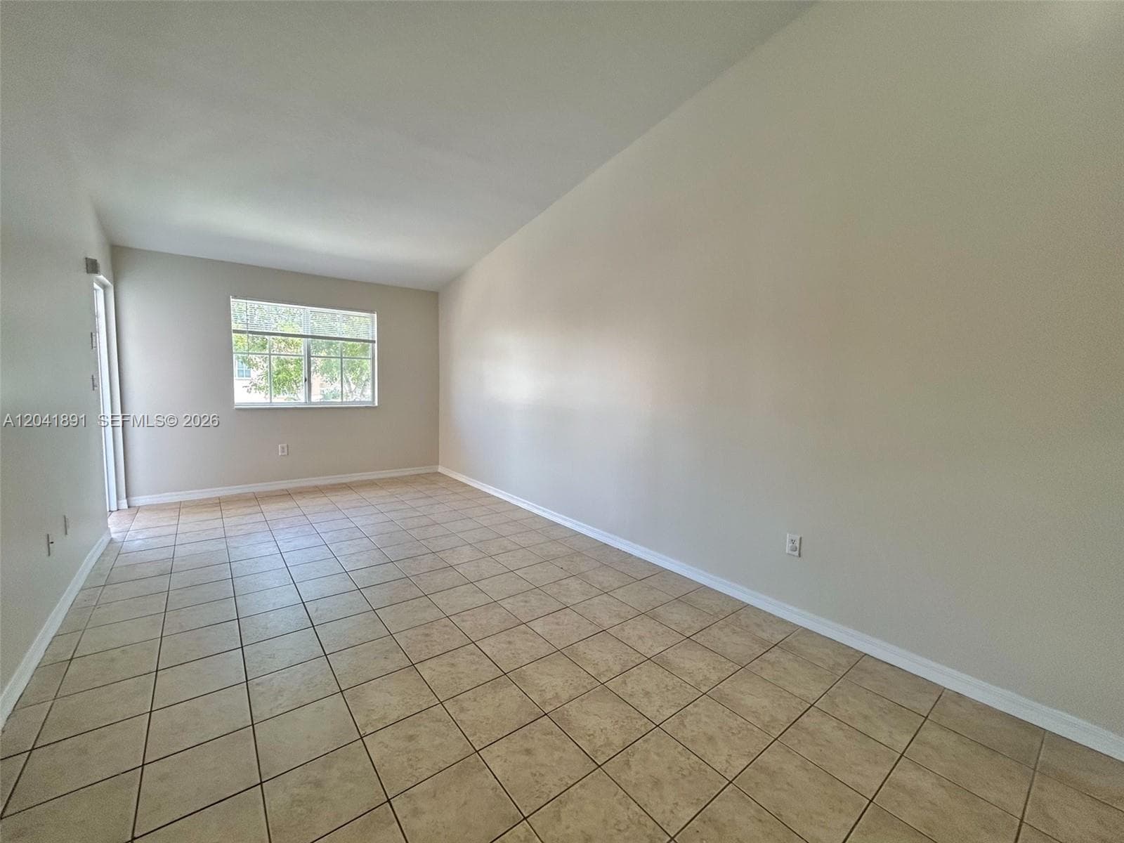 1270 SE 28th Ct # 202, Homestead, FL 33035 photo 11