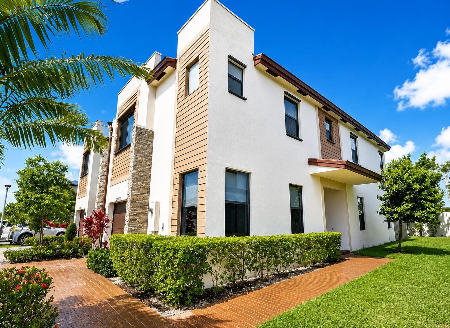 20682 NE 2nd Court, Miami, FL 33179 photo 13