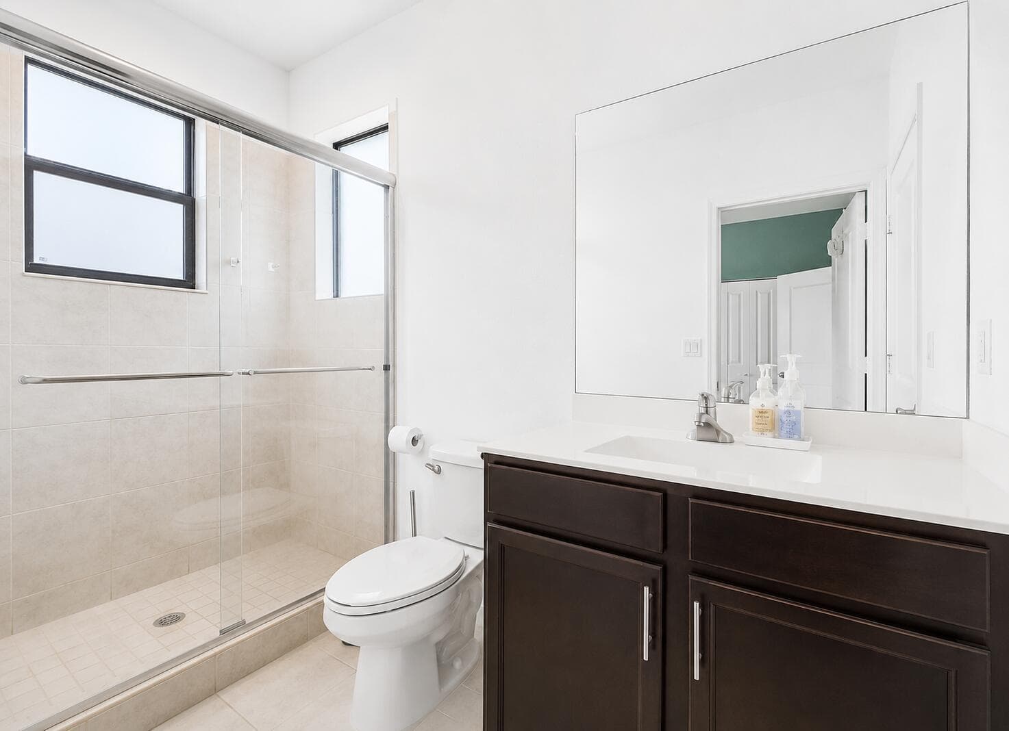 20682 NE 2nd Court, Miami, FL 33179 photo 9