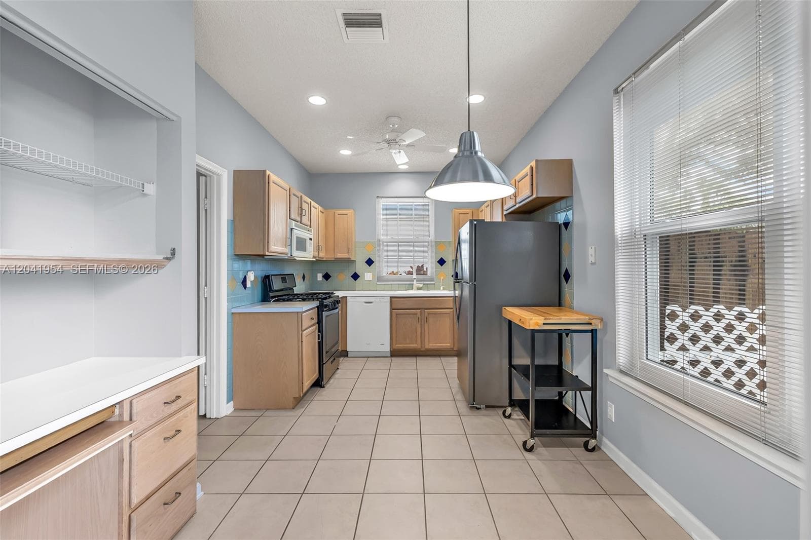 5823 Plum Harbor Cir, Tamarac, FL 33321 photo 6