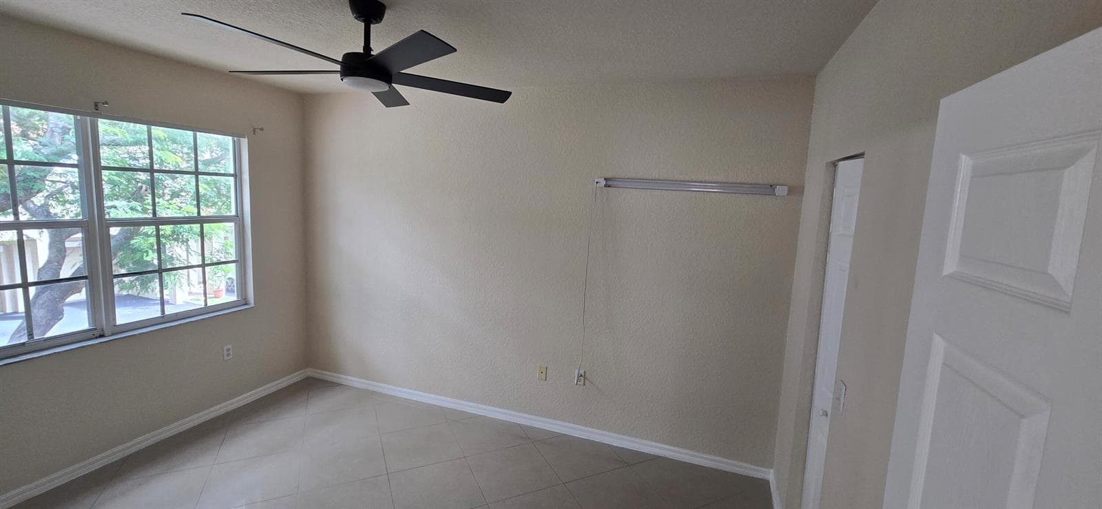 2505 Belmont Lane, North Lauderdale, FL 33068 photo 8