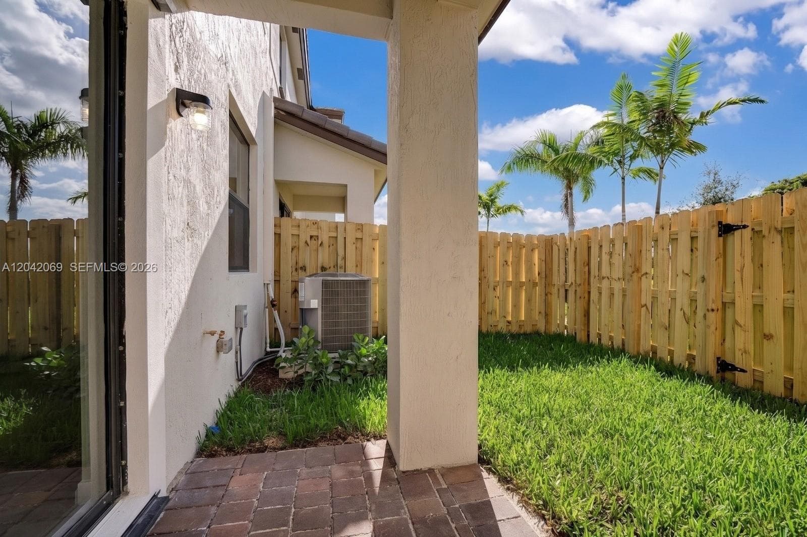 250 SW 159th Ln, Pembroke Pines, FL 33027 photo 12