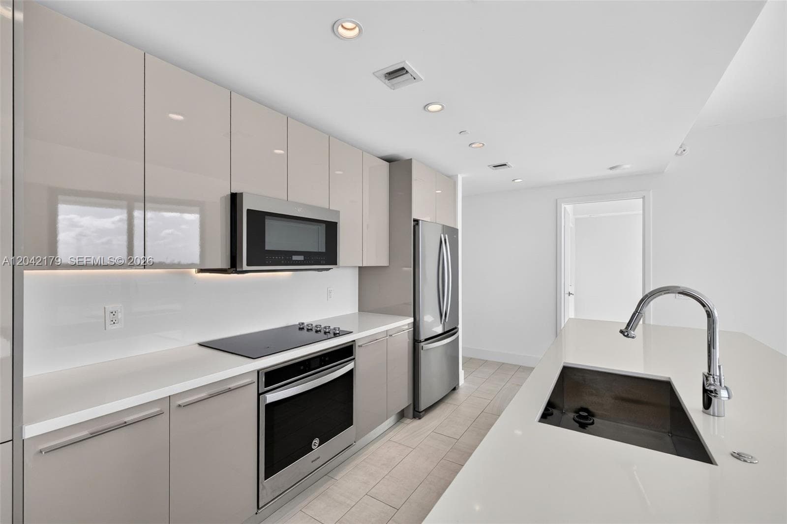 2000 Metropica Way # 903, Sunrise, FL 33323 photo 11