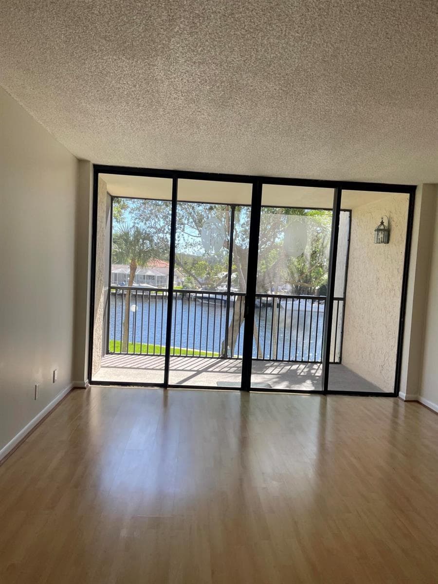 14 Royal Palm Way # 204, Boca Raton, FL 33432 photo 6