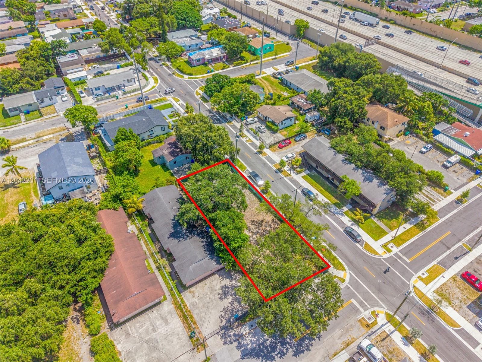 605 NW 65th St, Miami, FL 33150 photo 11