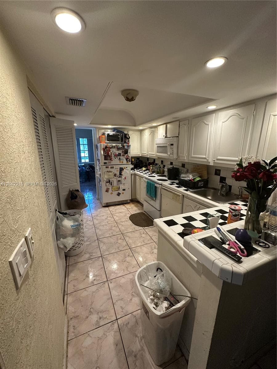 2700 NW 47th Ter # 1001, Lauderdale Lakes, FL 33313 photo 7