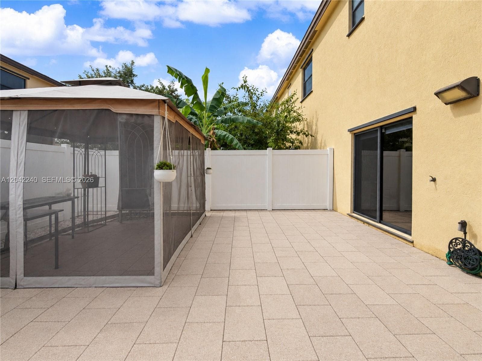 10604 W 33rd Ln, Hialeah, FL 33018 photo 13