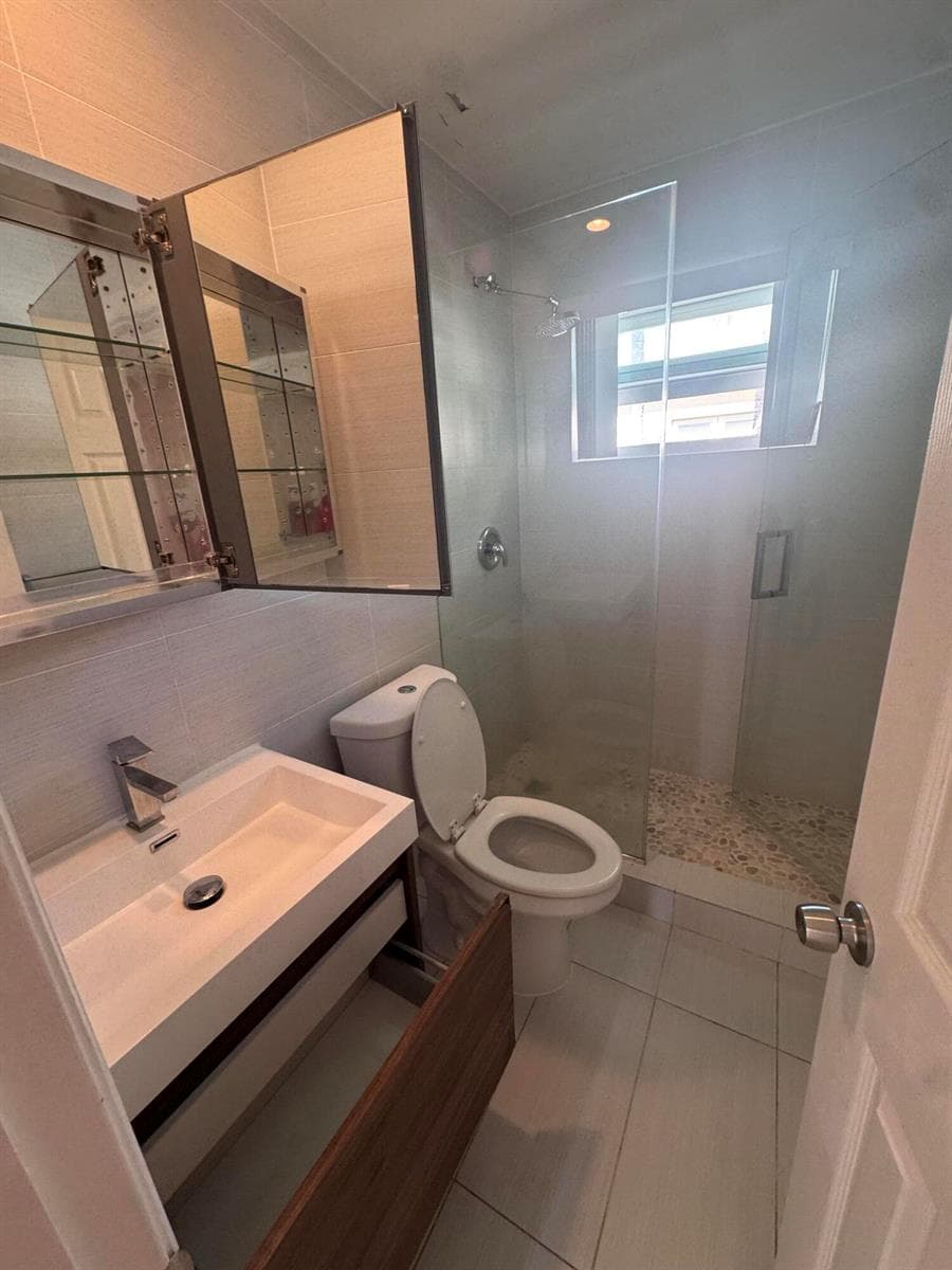 570 NE 64th Street # Unit 4, Miami, FL 33138 photo 10