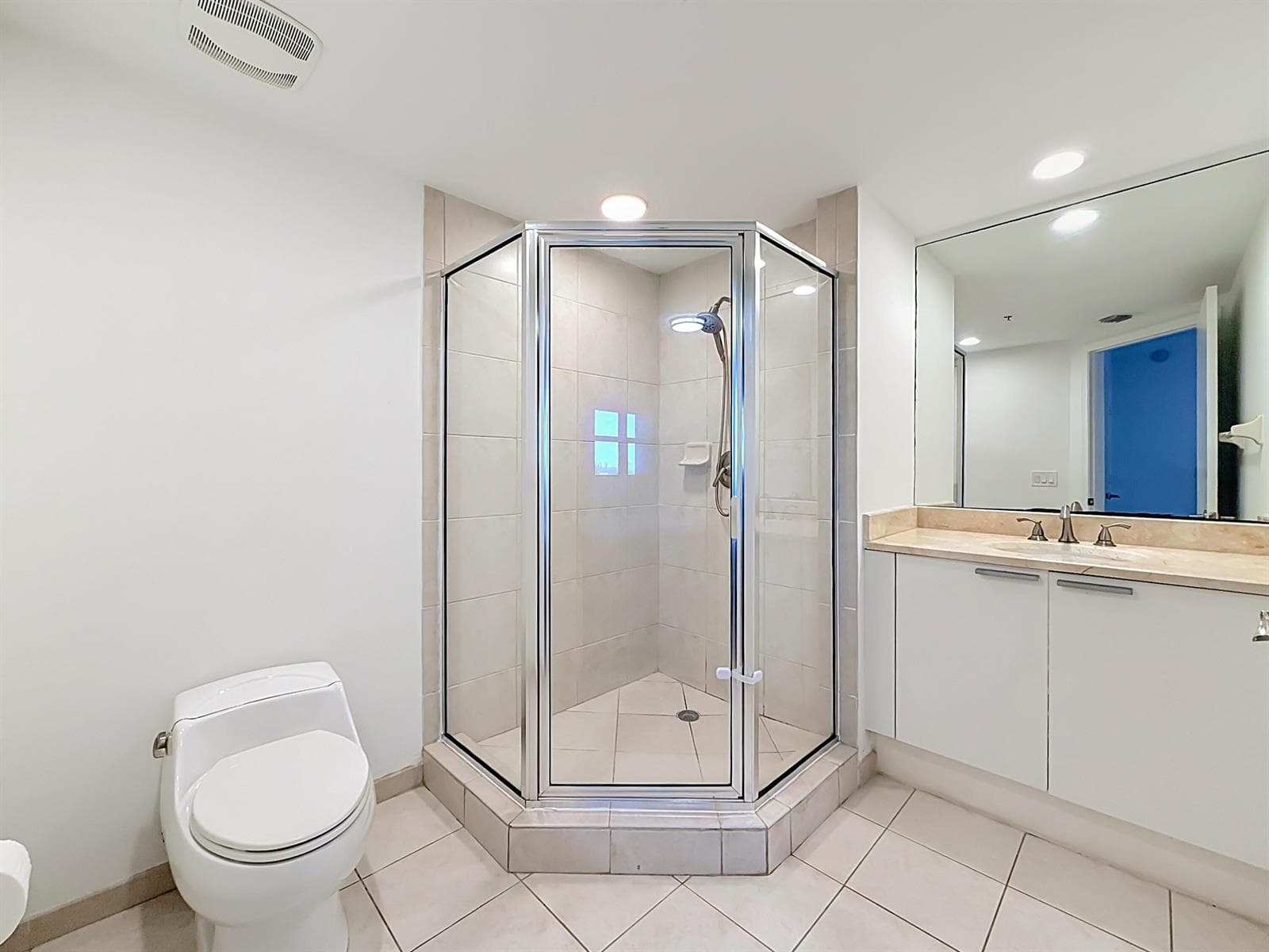 14951 Royal Oaks Lane # 505, North Miami, FL 33181 photo 12