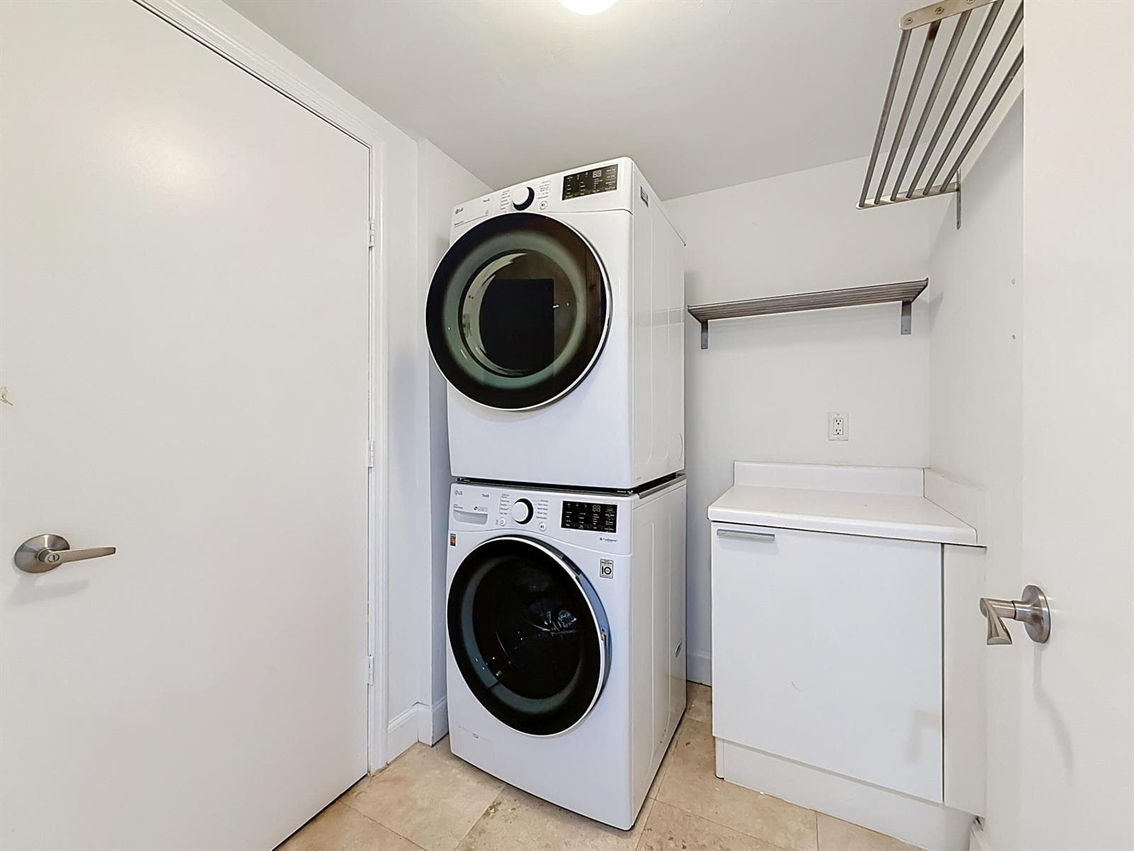 14951 Royal Oaks Lane # 505, North Miami, FL 33181 photo 7