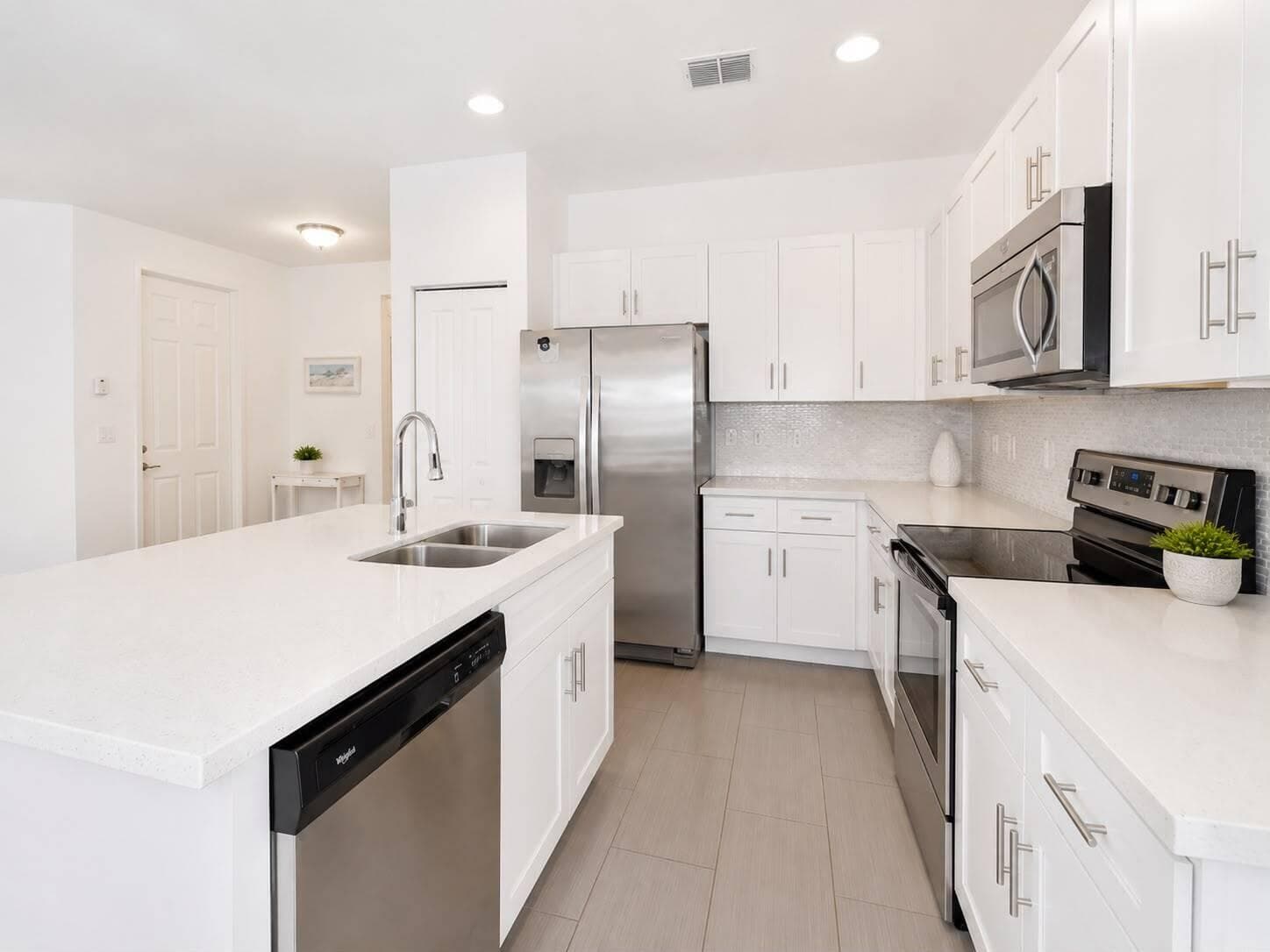 4822 NW 56th Court, Tamarac, FL 33319 photo 9