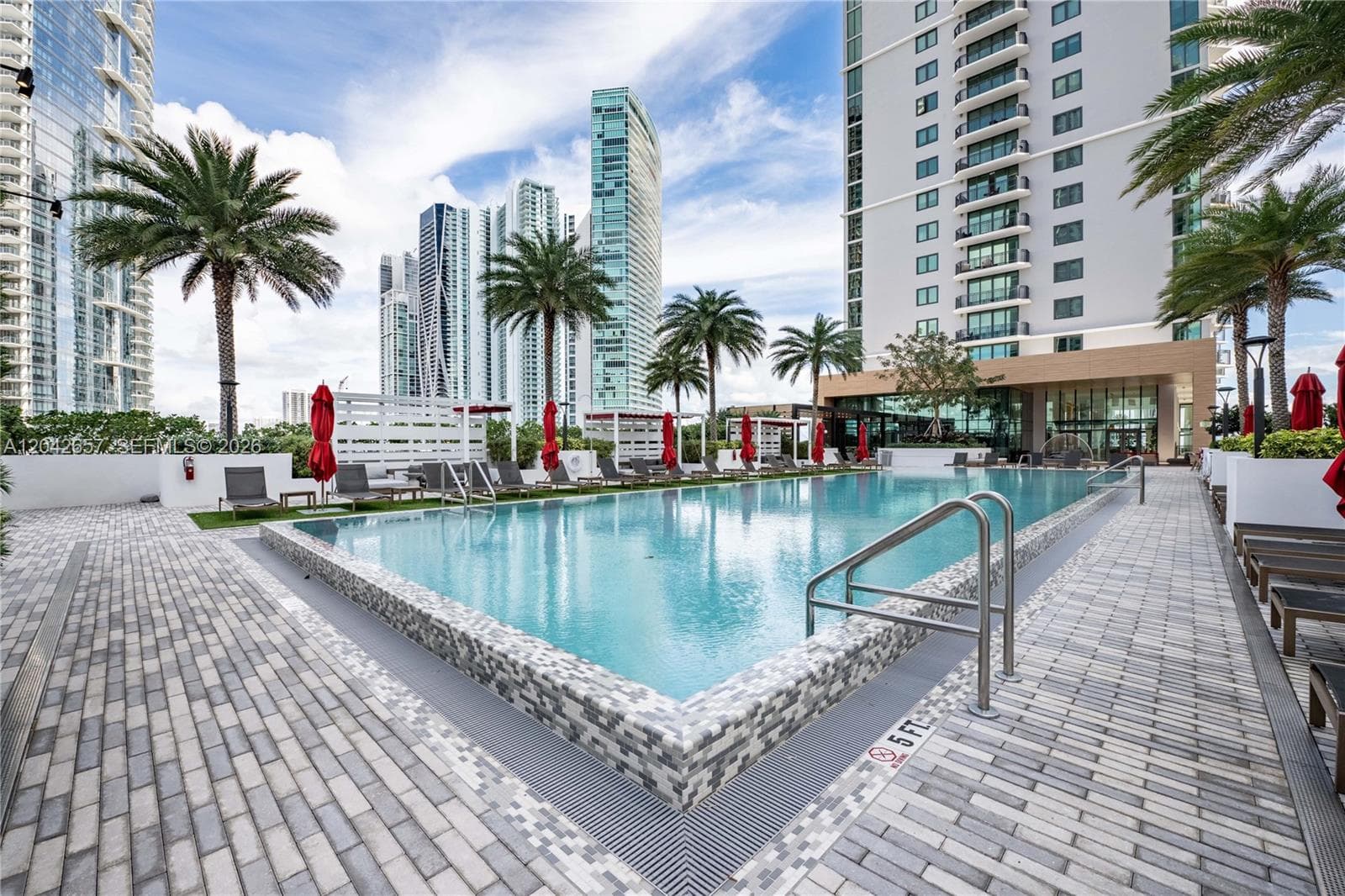650 NE 2nd Ave # 3412, Miami, FL 33132 photo 6