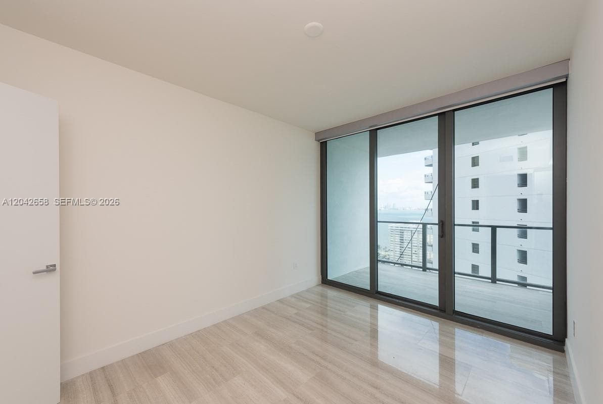 1451 Brickell Ave # 2103, Miami, FL 33131 photo 8