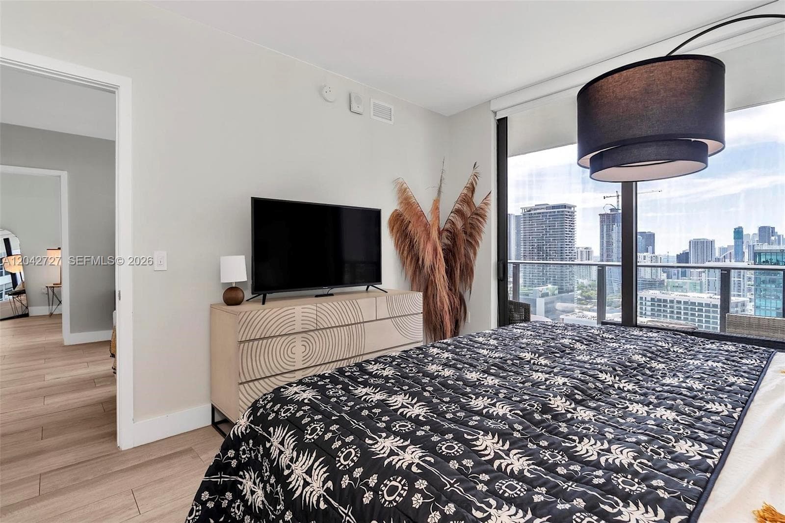 121 NE 34th St # 2502, Miami, FL 33137 photo 12