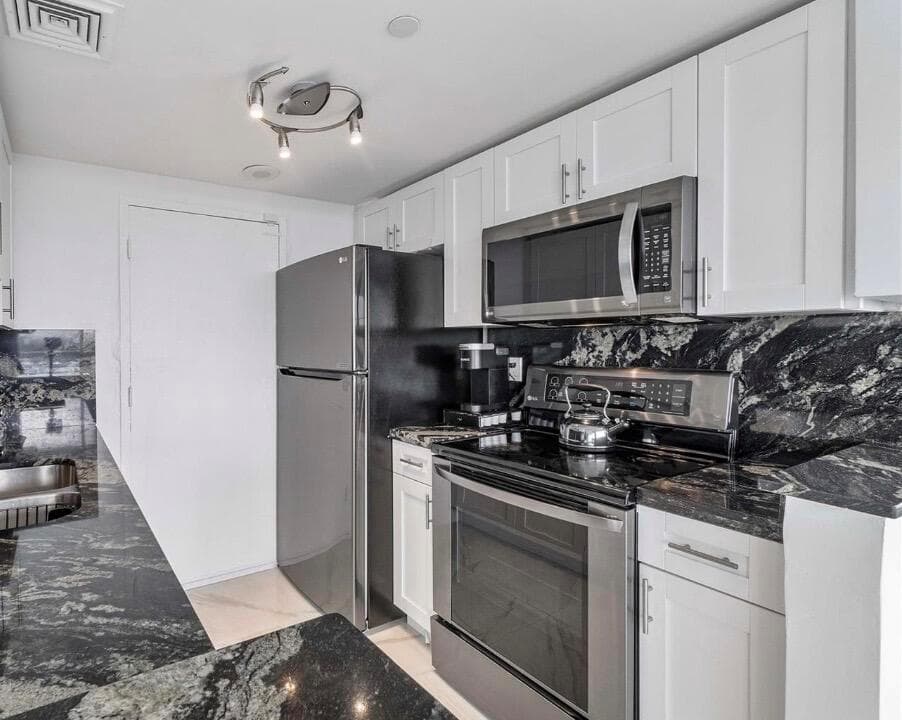 1720 Harrison Street # 15a, Hollywood, FL 33020 photo 6