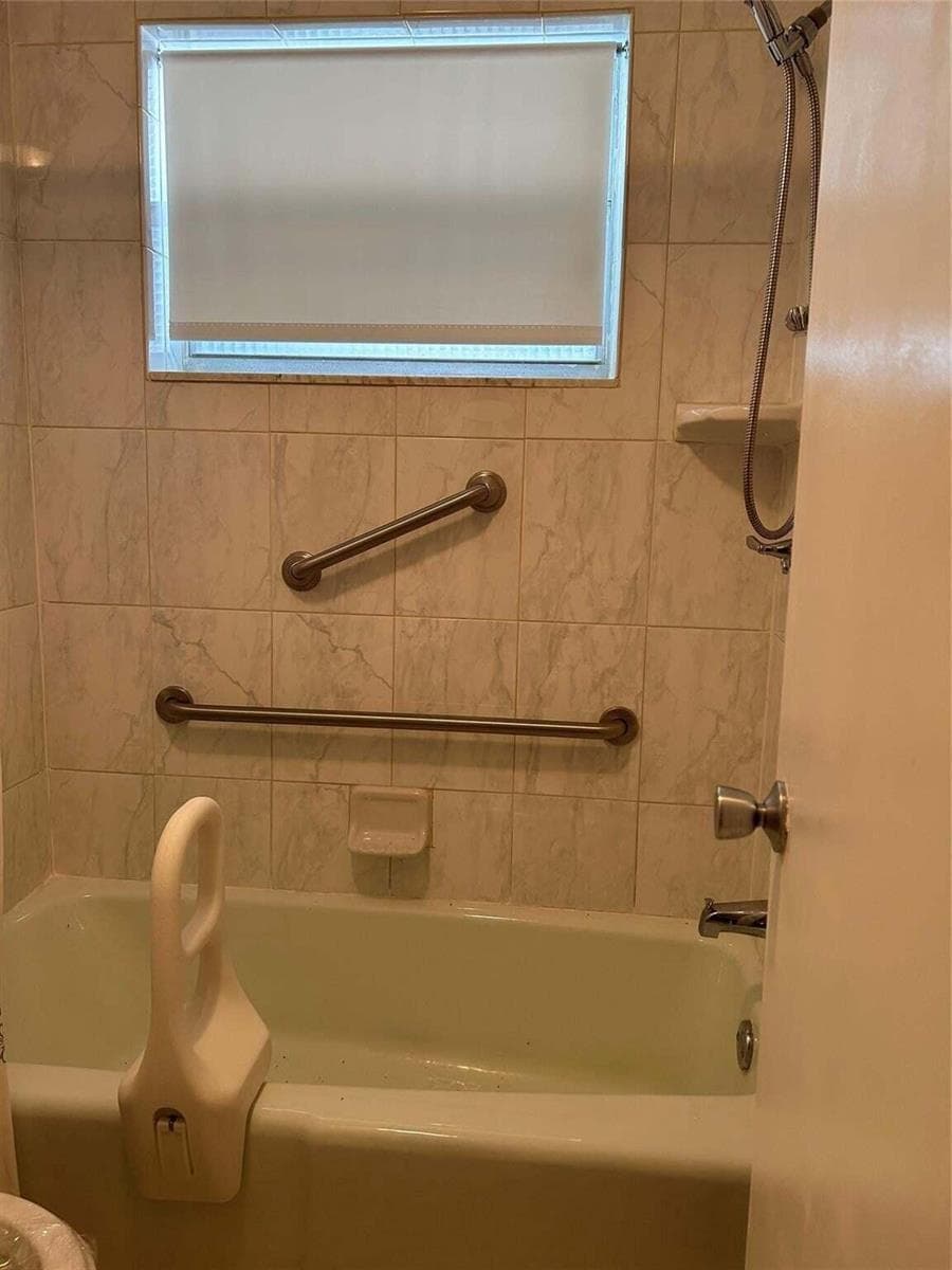 4090 NW 42nd Avenue # 105, Lauderdale Lakes, FL 33319 photo 7