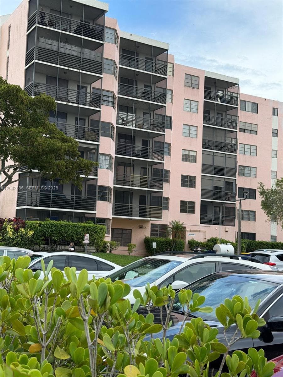 20840 San Simeon Way # 308, Miami, FL 33179 photo 12