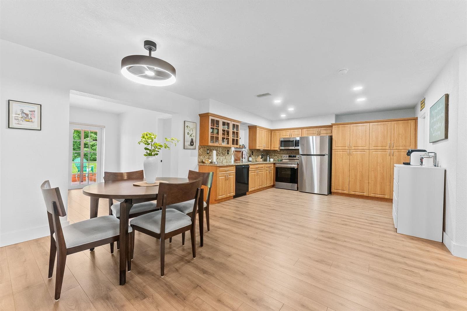 7100 NW 92nd Avenue, Tamarac, FL 33321 photo 6
