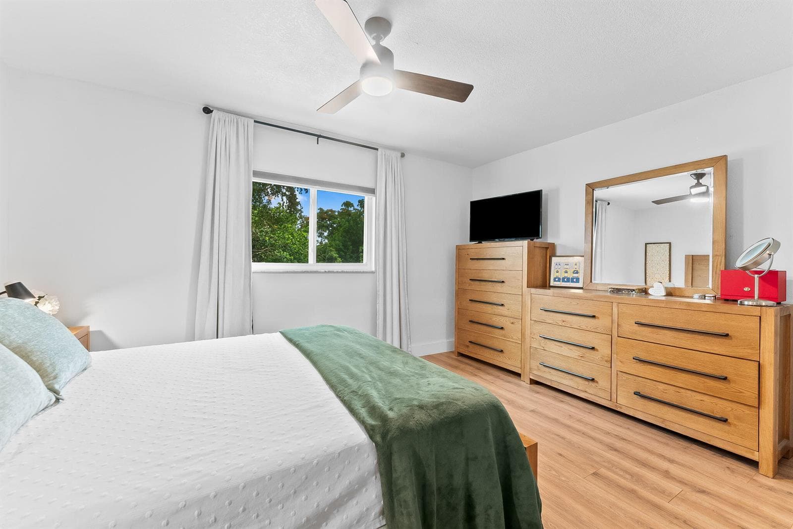 7100 NW 92nd Avenue, Tamarac, FL 33321 photo 12