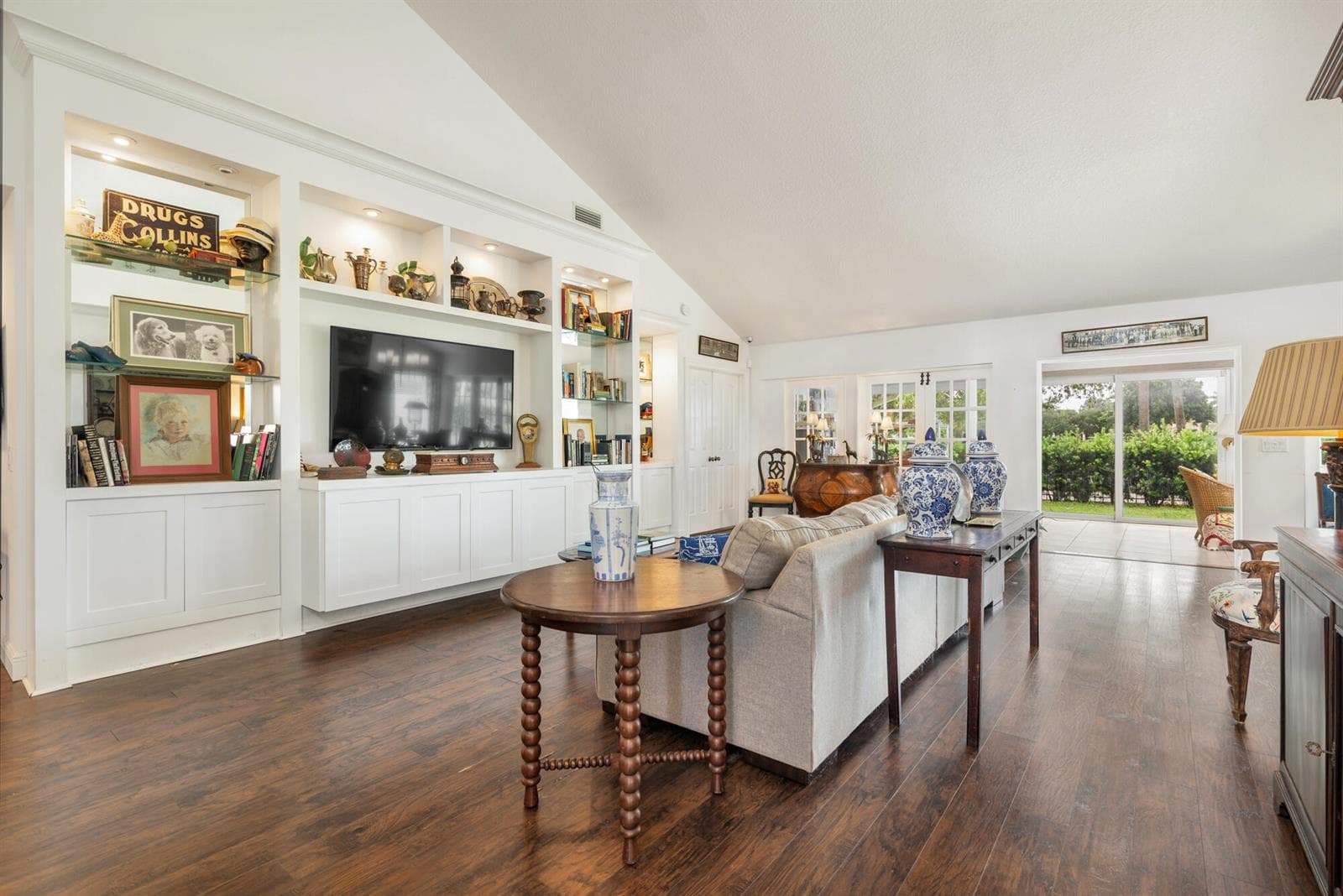 2402 Saratoga Bay Drive, West Palm Beach, FL 33409 photo 7