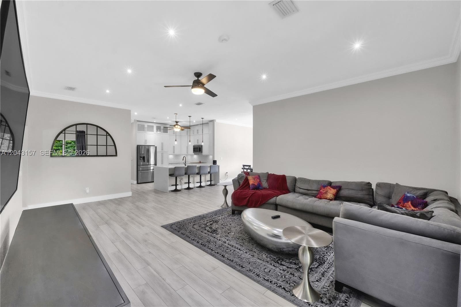 720 S Old Nob Hill Rd, Plantation, FL 33324 photo 6