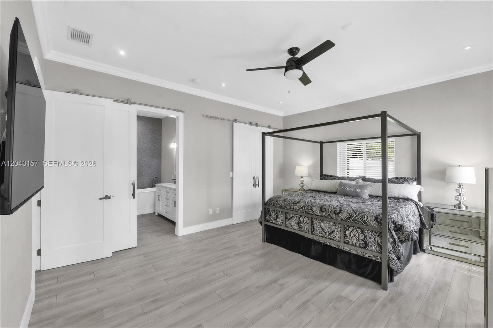 720 S Old Nob Hill Rd, Plantation, FL 33324 photo 9