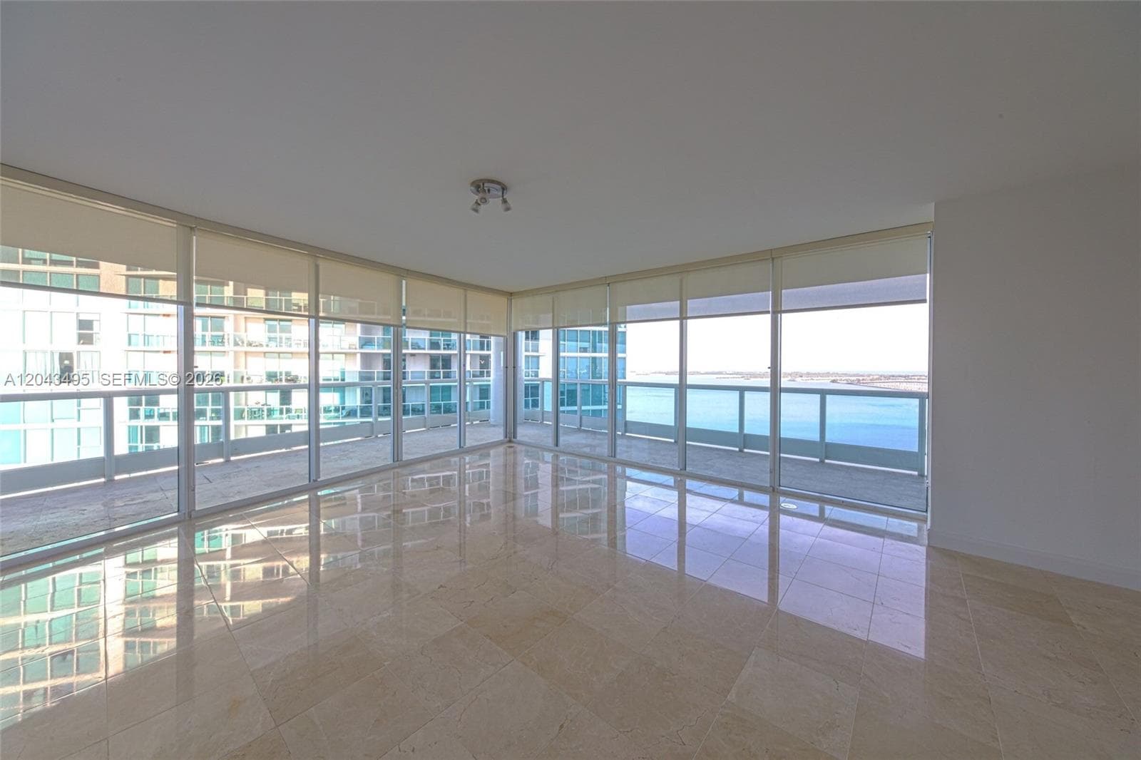 2127 Brickell Ave # 2504, Miami, FL 33129 photo 5