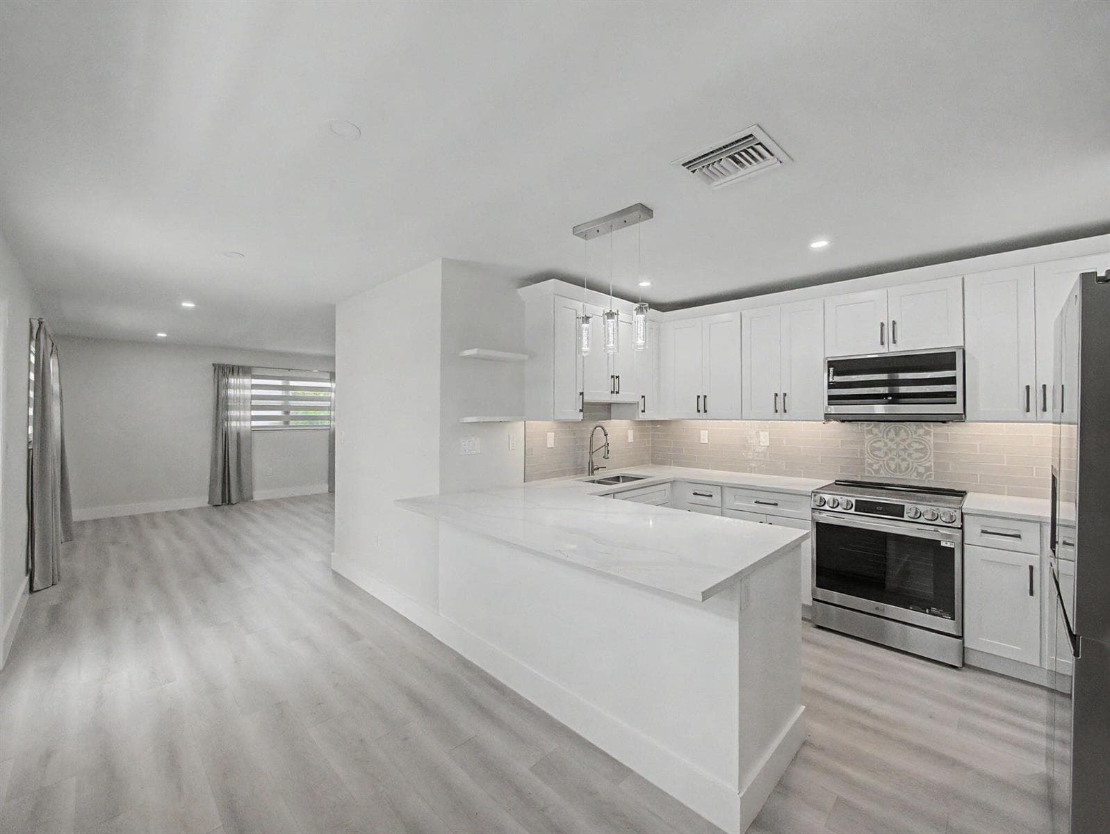 9298 Birmingham Drive, Palm Beach Gardens, FL 33410 photo 8