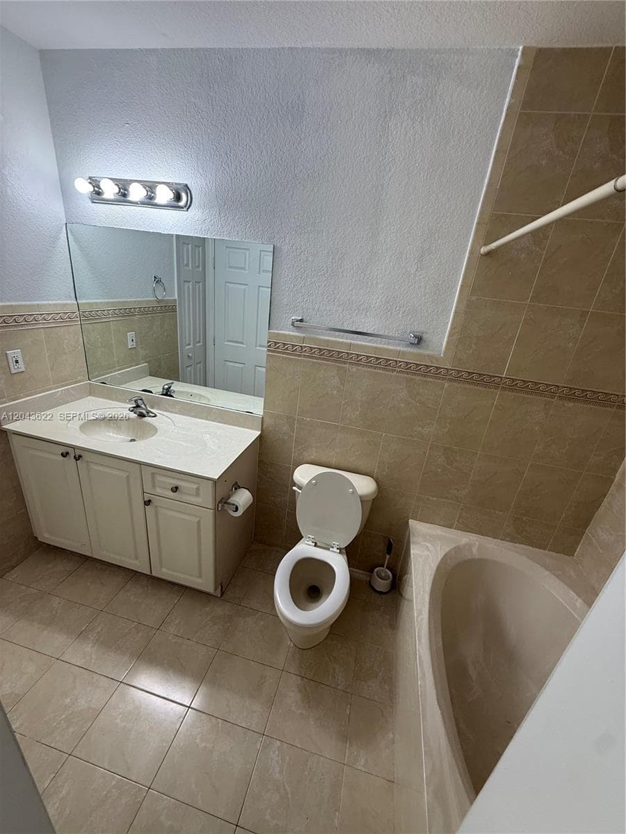 21100 SW 87th Ave # 304, Cutler Bay, FL 33189 photo 8