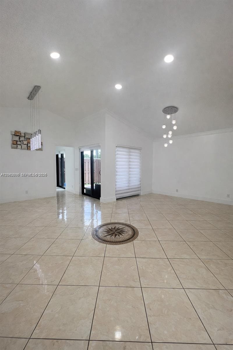 6012 NW 172nd Terr Cir, Hialeah, FL 33015 photo 9