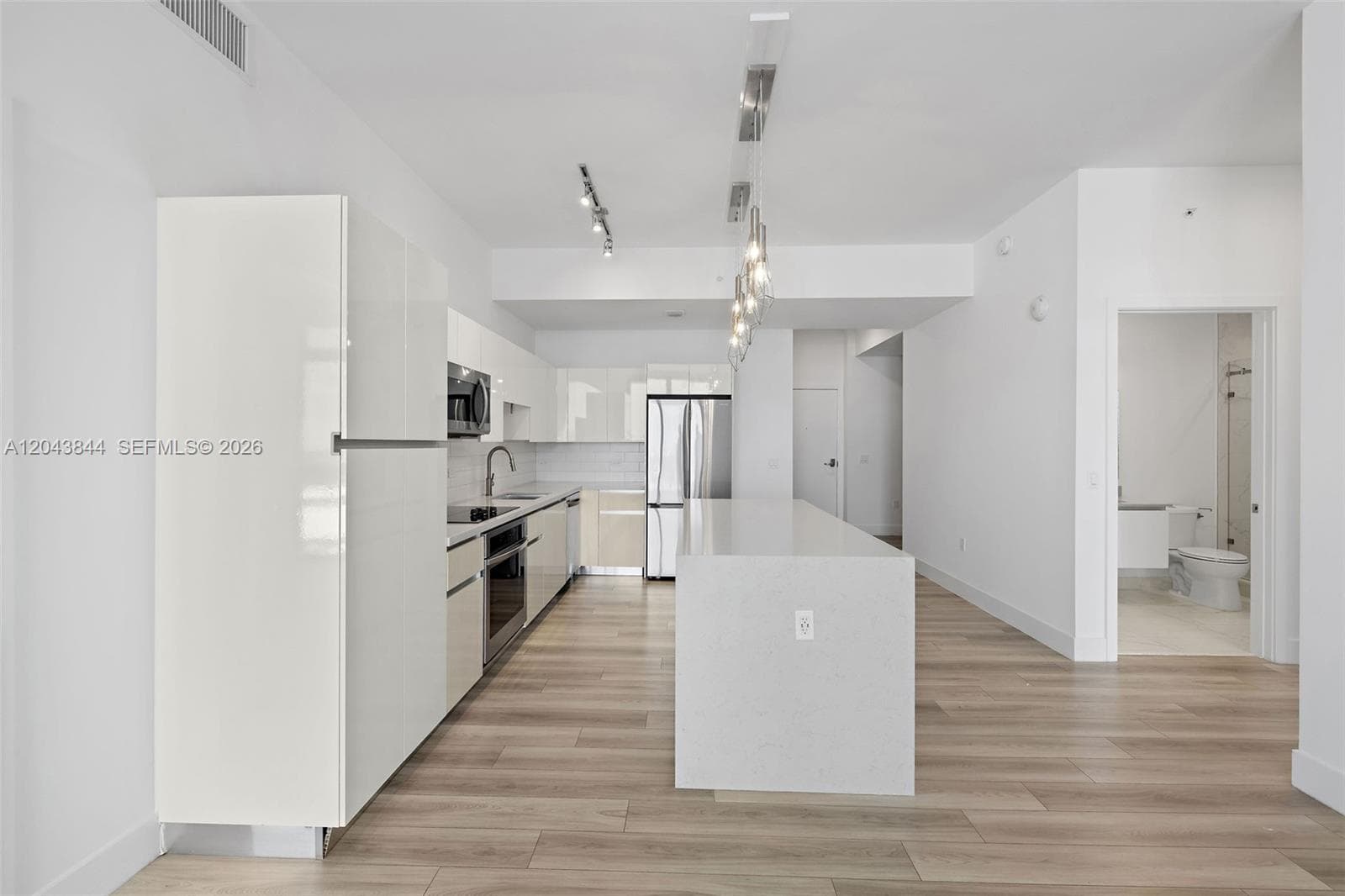 101 Diplomat Pkwy # 2009, Hallandale Beach, FL 33009 photo 7