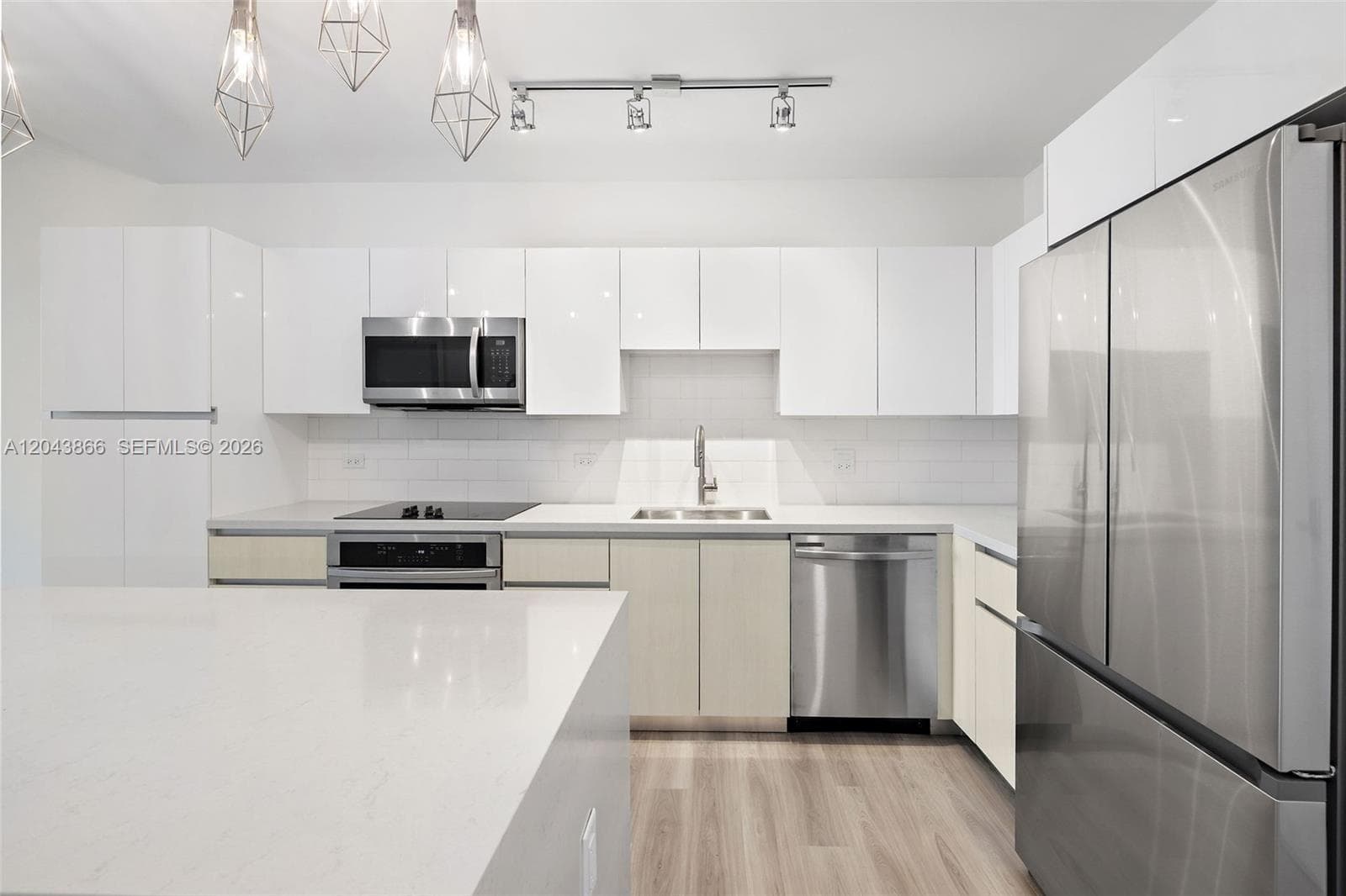 101 Diplomat Pkwy # 2304, Hallandale Beach, FL 33009 photo 4
